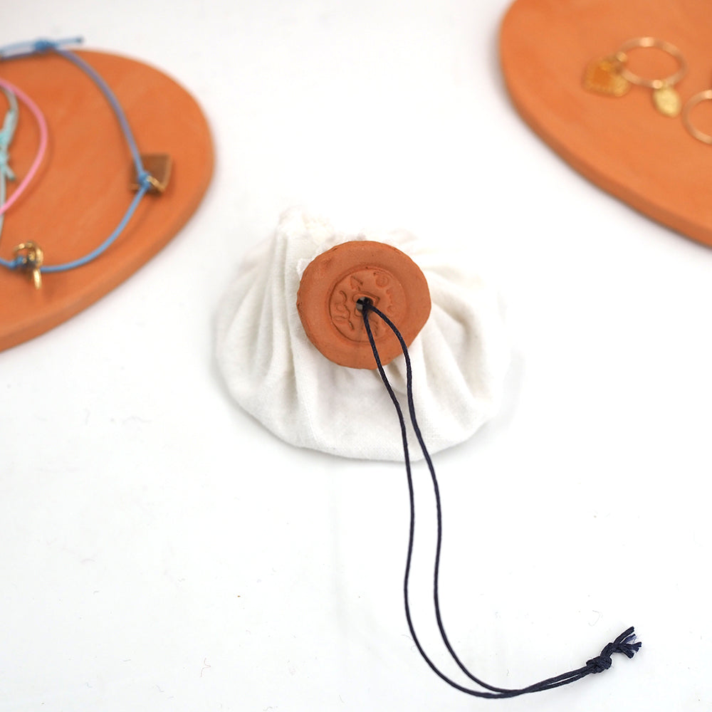 cordon bracelet